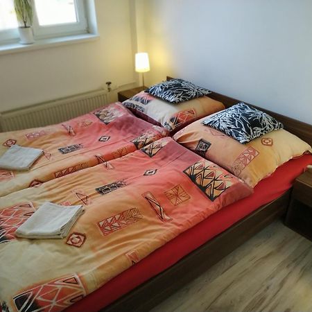 Penzion Kutil Trojanovice Frenštát pod Radhoštěm المظهر الخارجي الصورة