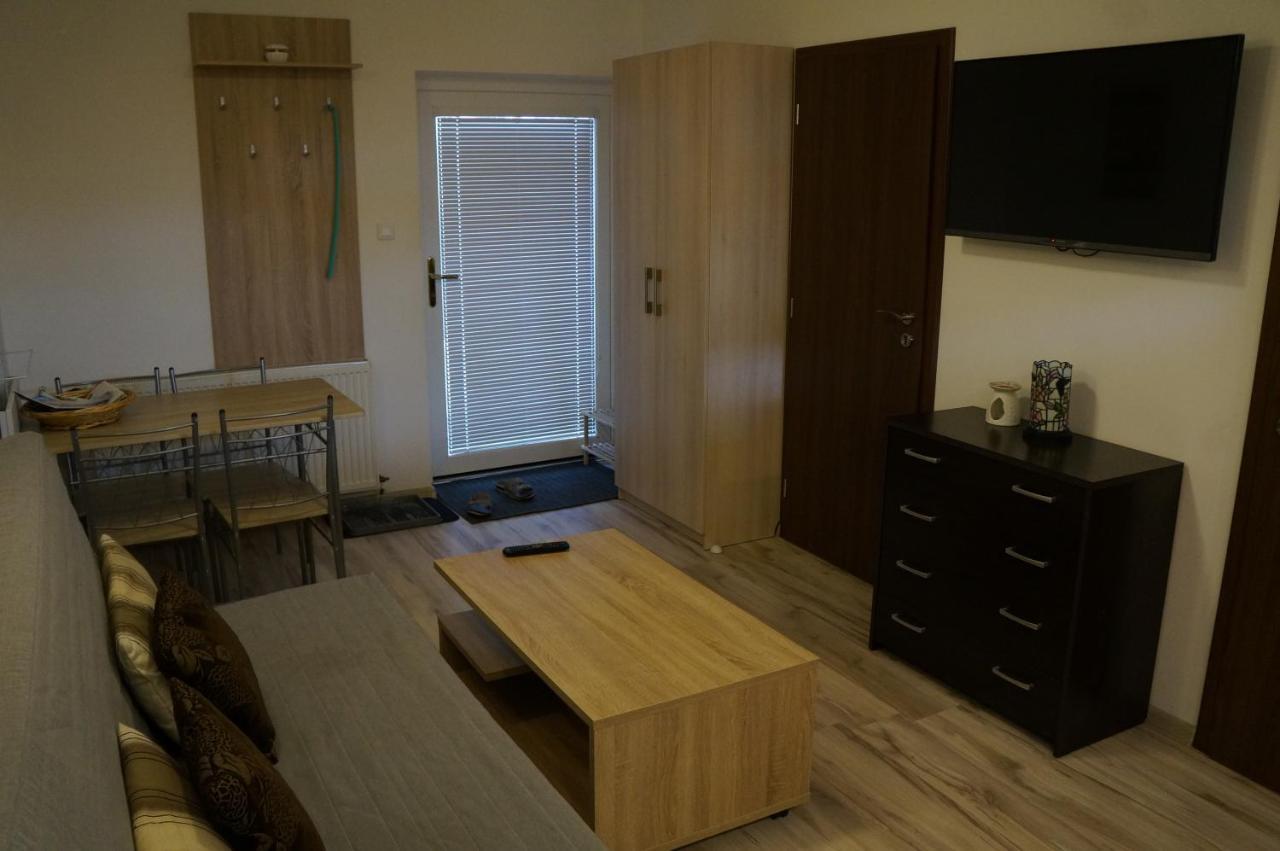 Penzion Kutil Trojanovice Frenštát pod Radhoštěm المظهر الخارجي الصورة